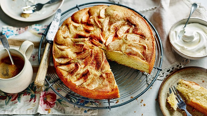 german_apple_cake_59663_16x9