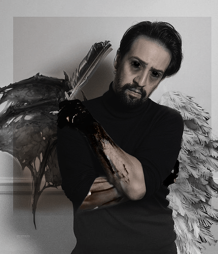 950e124c76a27a8f18f16ddbab2b4e9b-4-blk